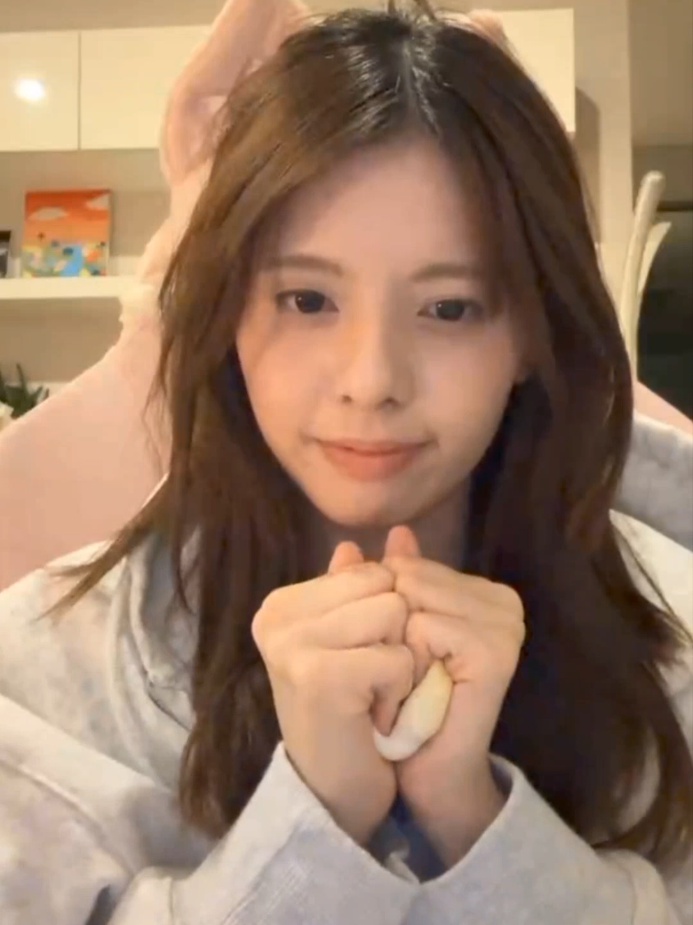 @T