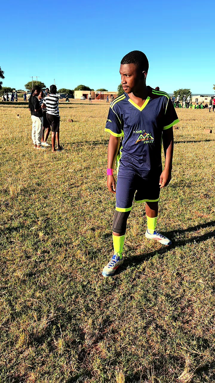 @Tsholofelo Cafu Tatisi