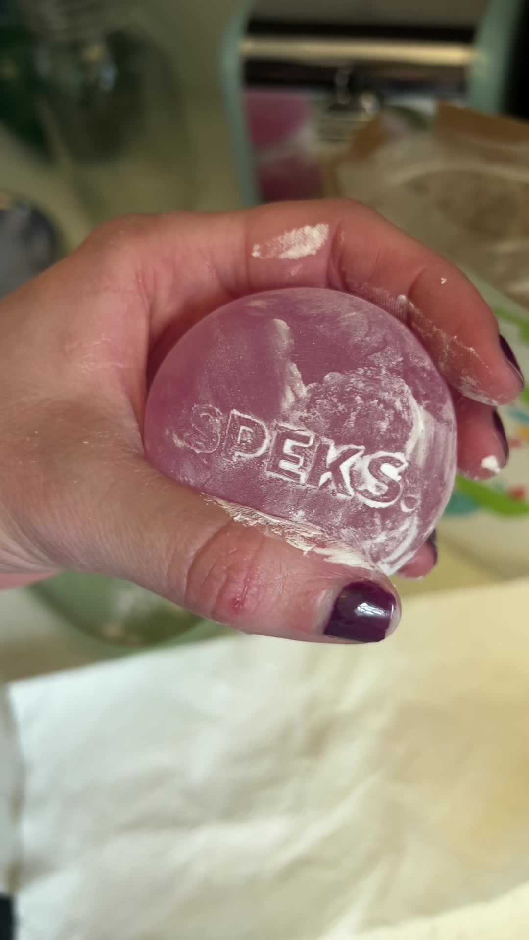 @Speks