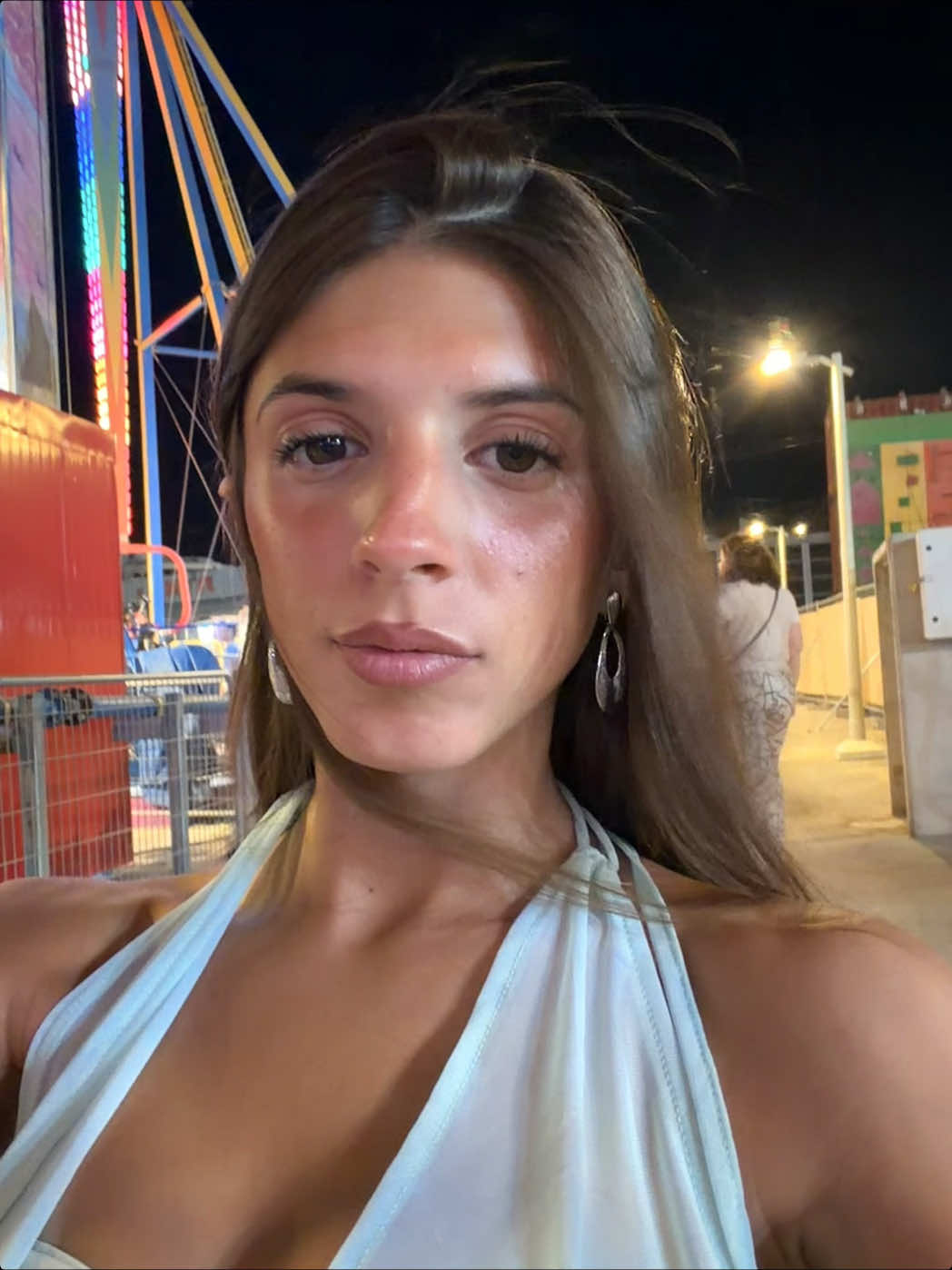 @Ayala_ariel10