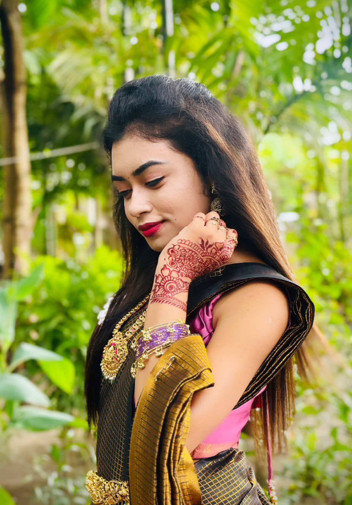 @𝓢𝓱𝓪𝓻𝓾𝓴𝓴𝓪🎀