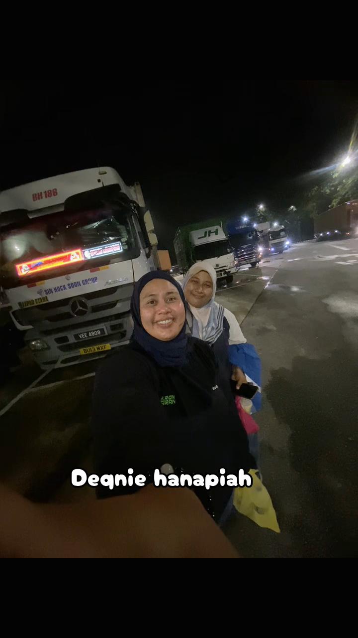 @Deqniehanapiah