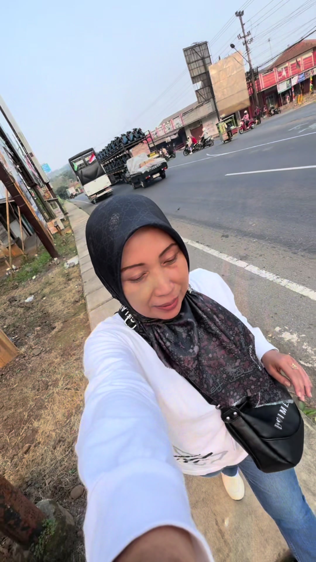 @Bunda Rini