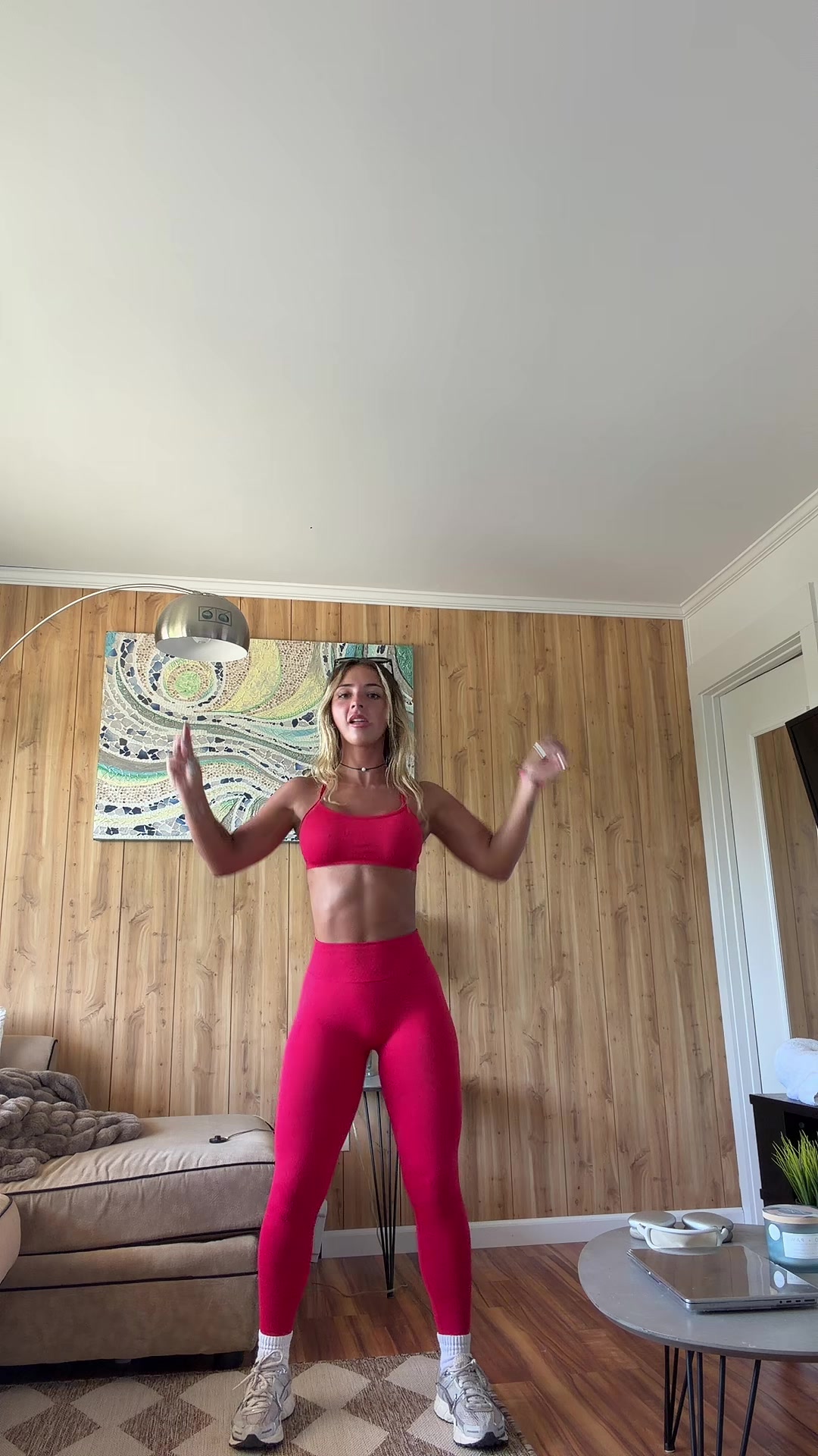 @EMELYE
