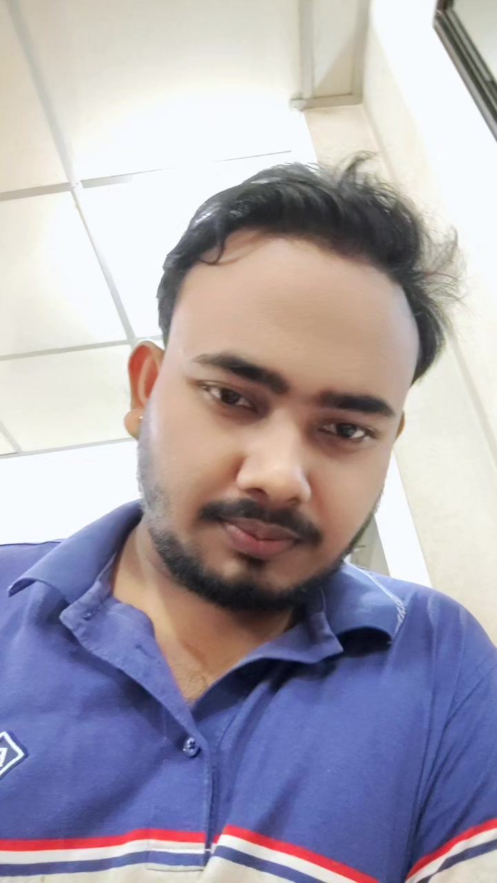 @🇧🇩 𝙍𝙖𝙝𝙪𝙡'🤍