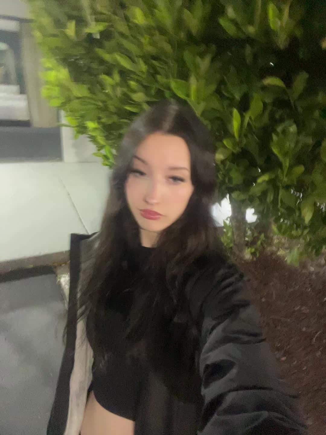 @lo🙂↕️