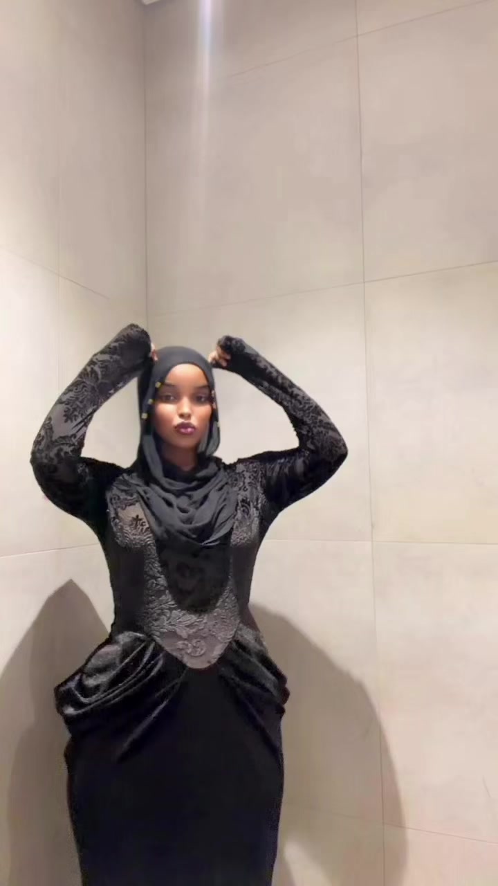 @Sanyar ❤️🧚♀️