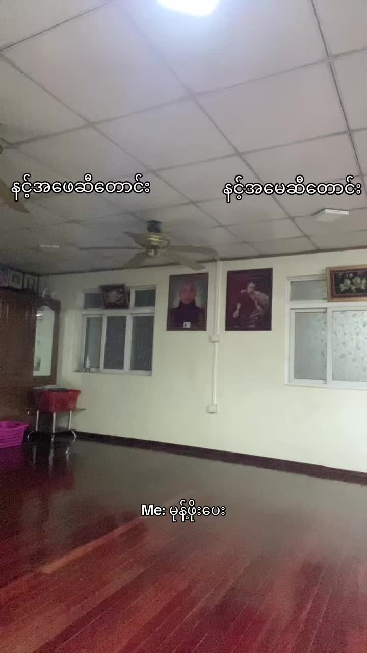 @J 📚
