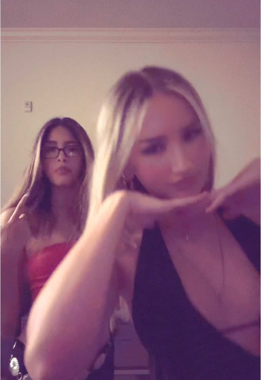 @localelotelovr