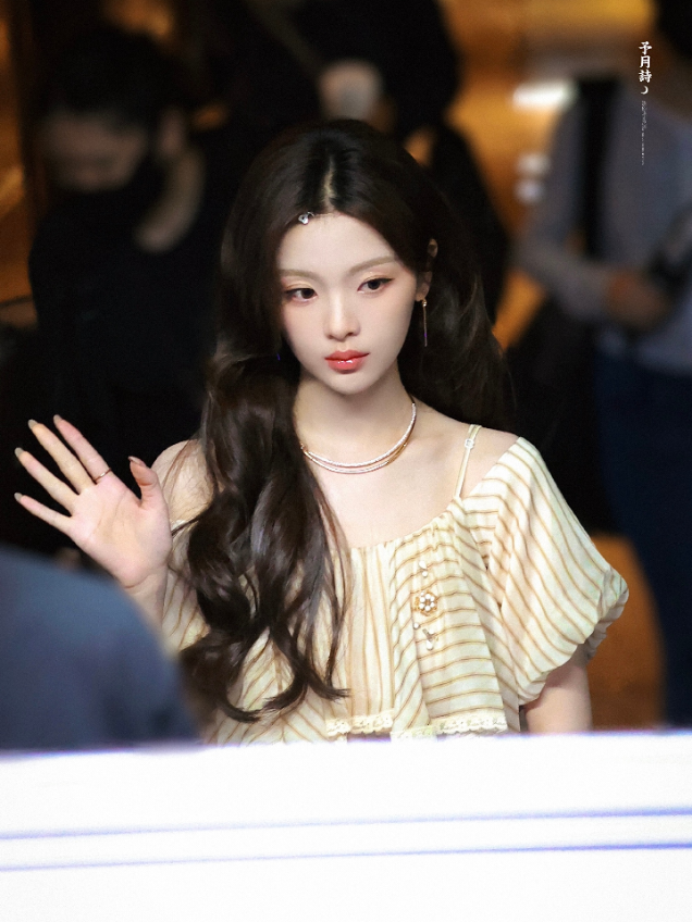 @✨️