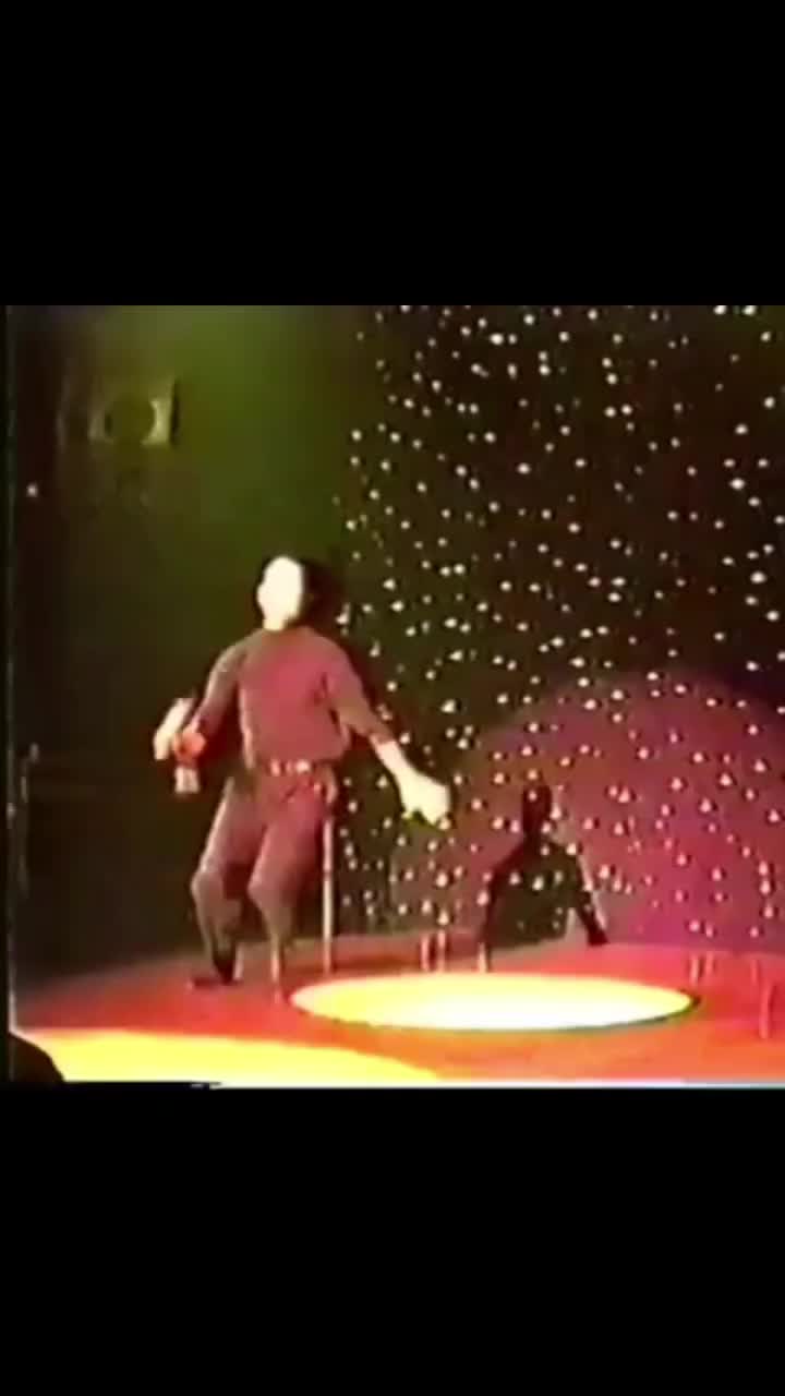 @RickyQ Dance