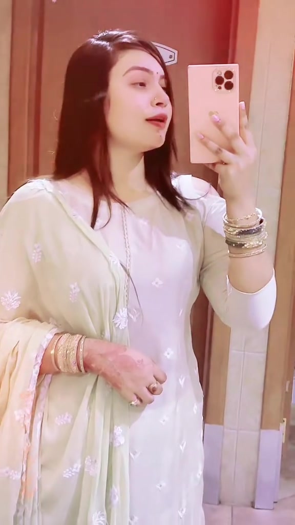 @Arobi Arba Ankhi