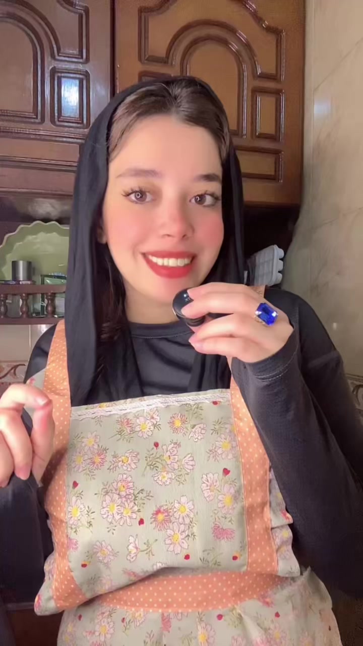 @MennaElshaer