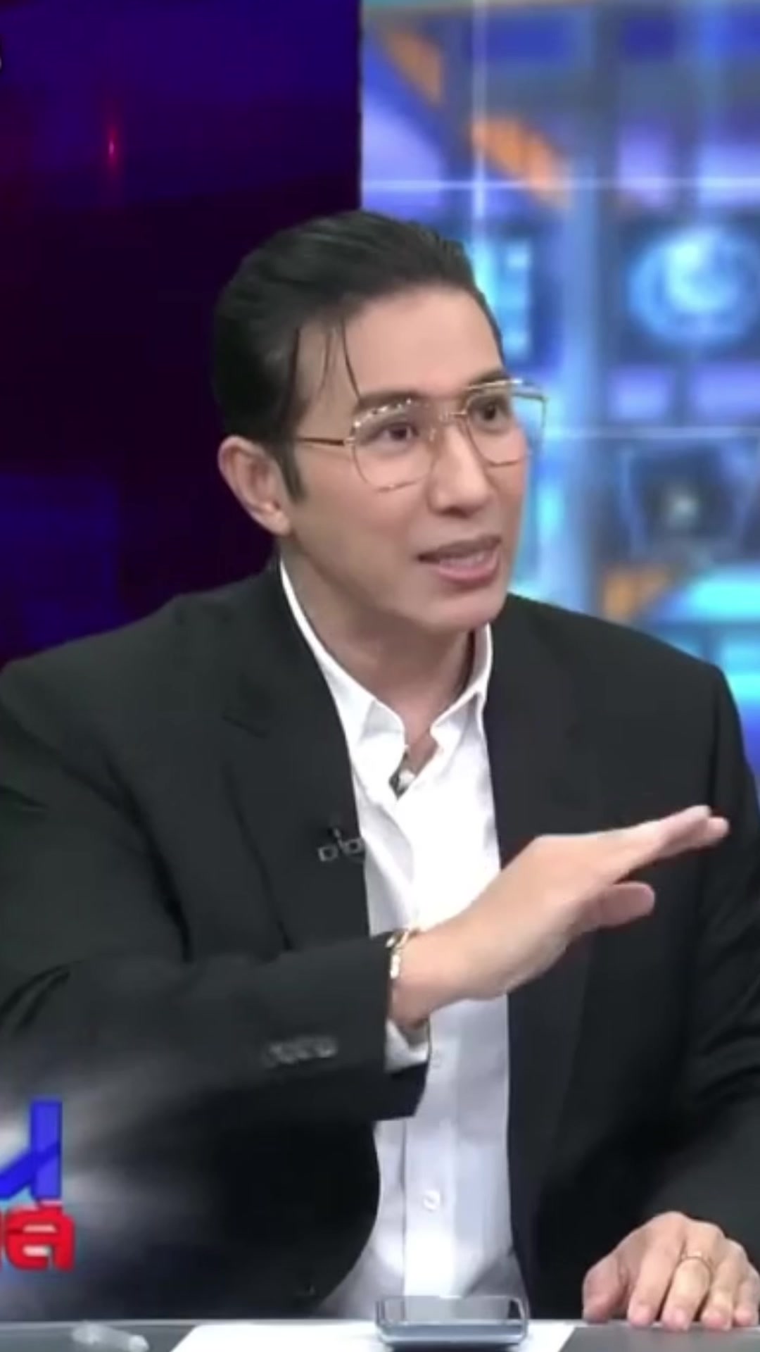 @ขวัญชนก