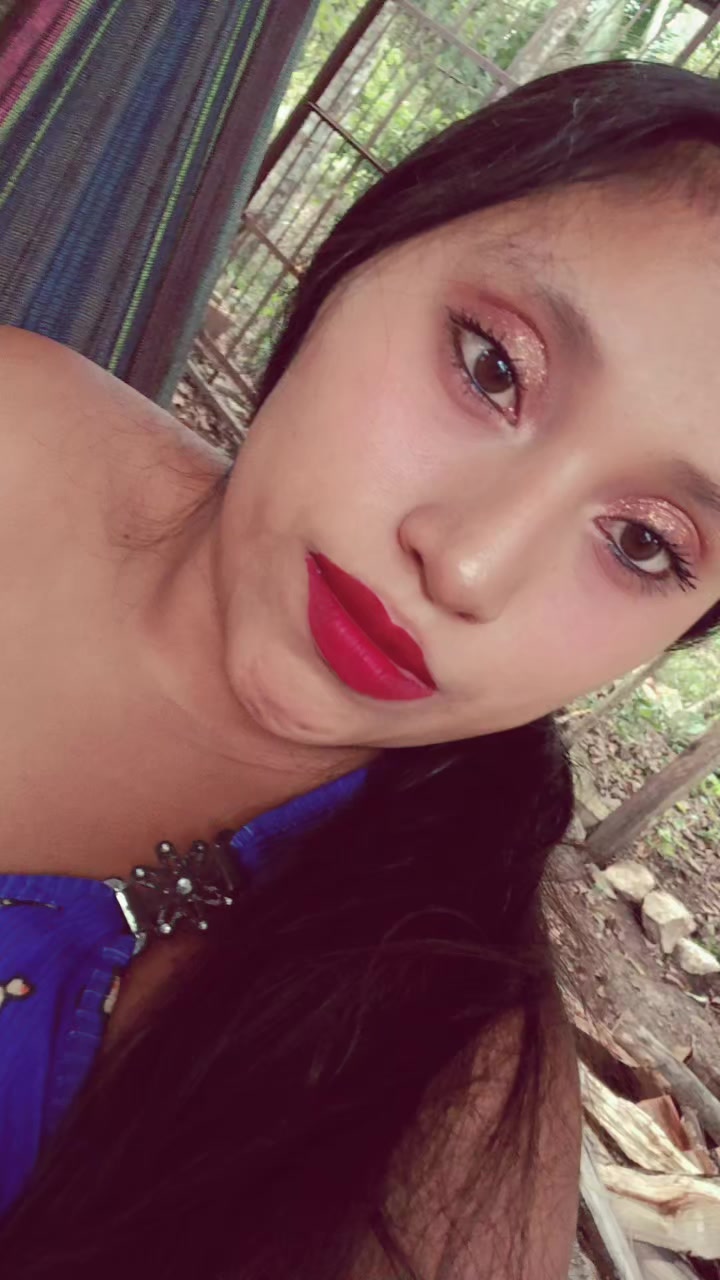 @roshycoy