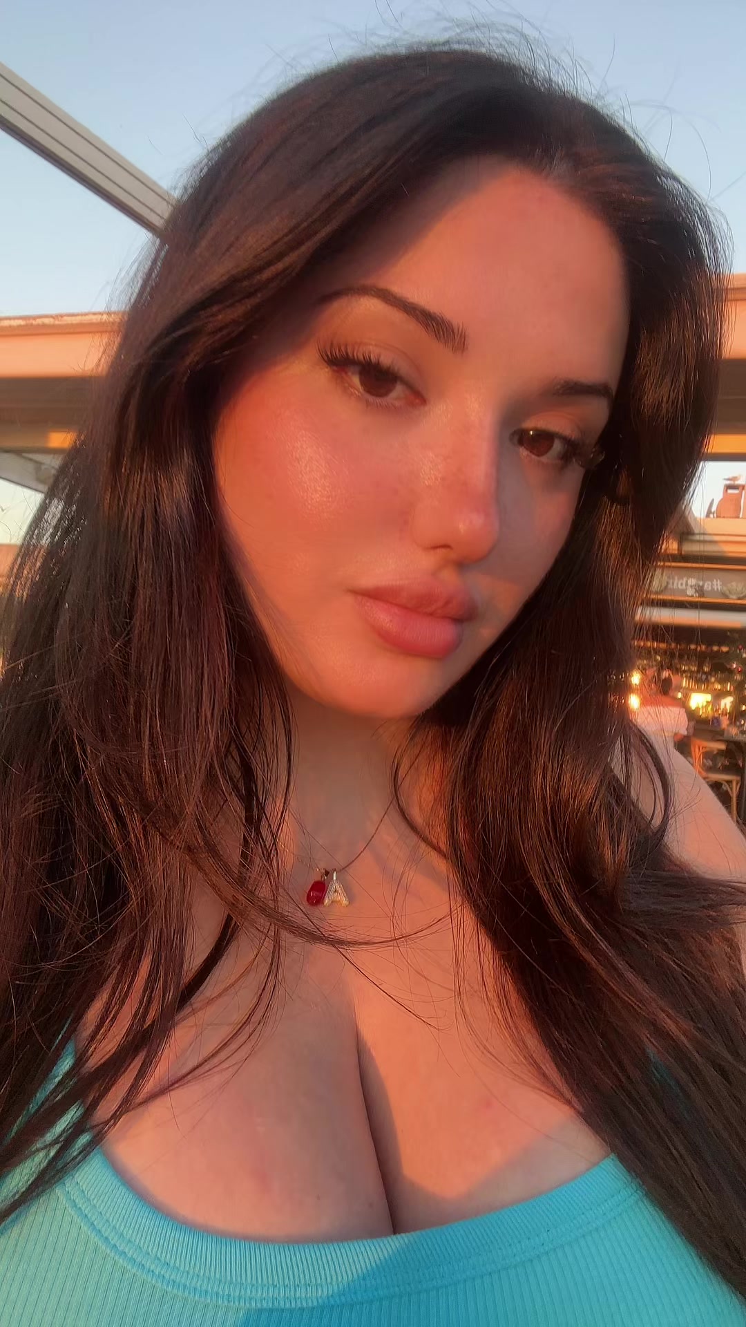 @Aslı Parlak