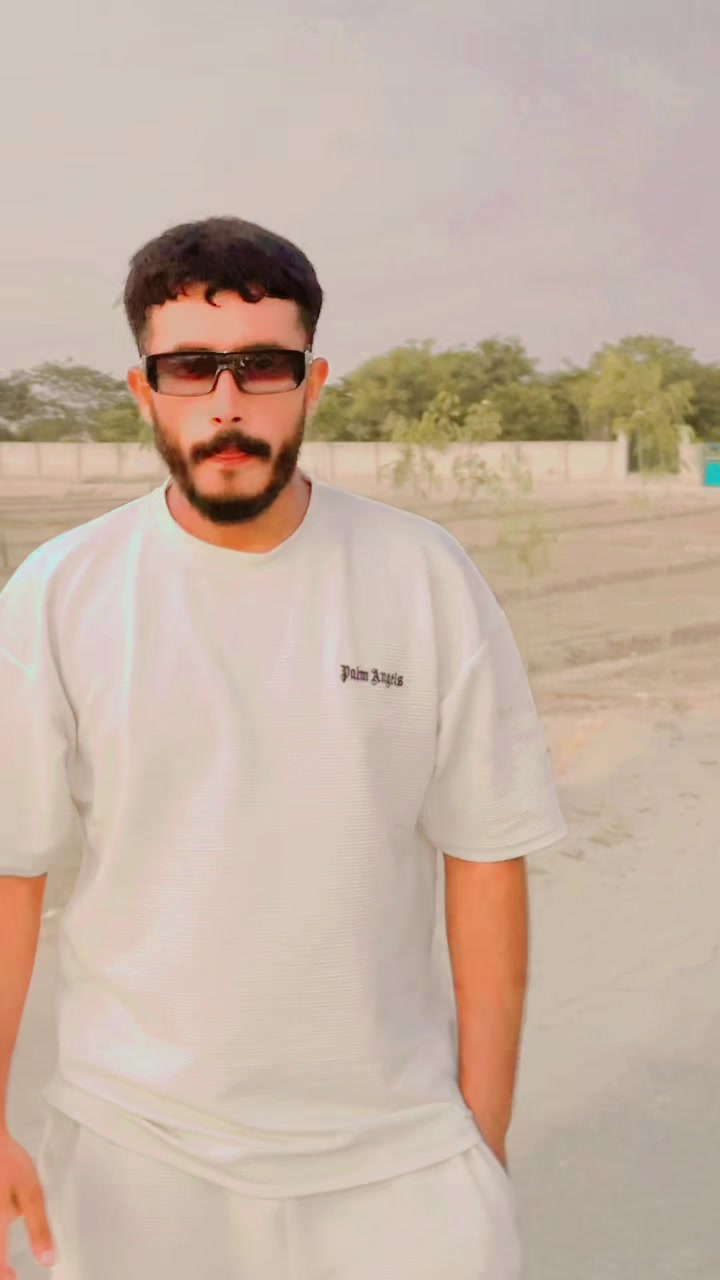 @😘𝓢. 😍 .𝓕 🌝