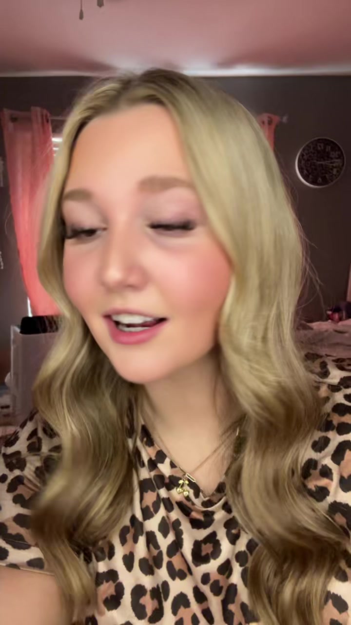 @.lillyykatee