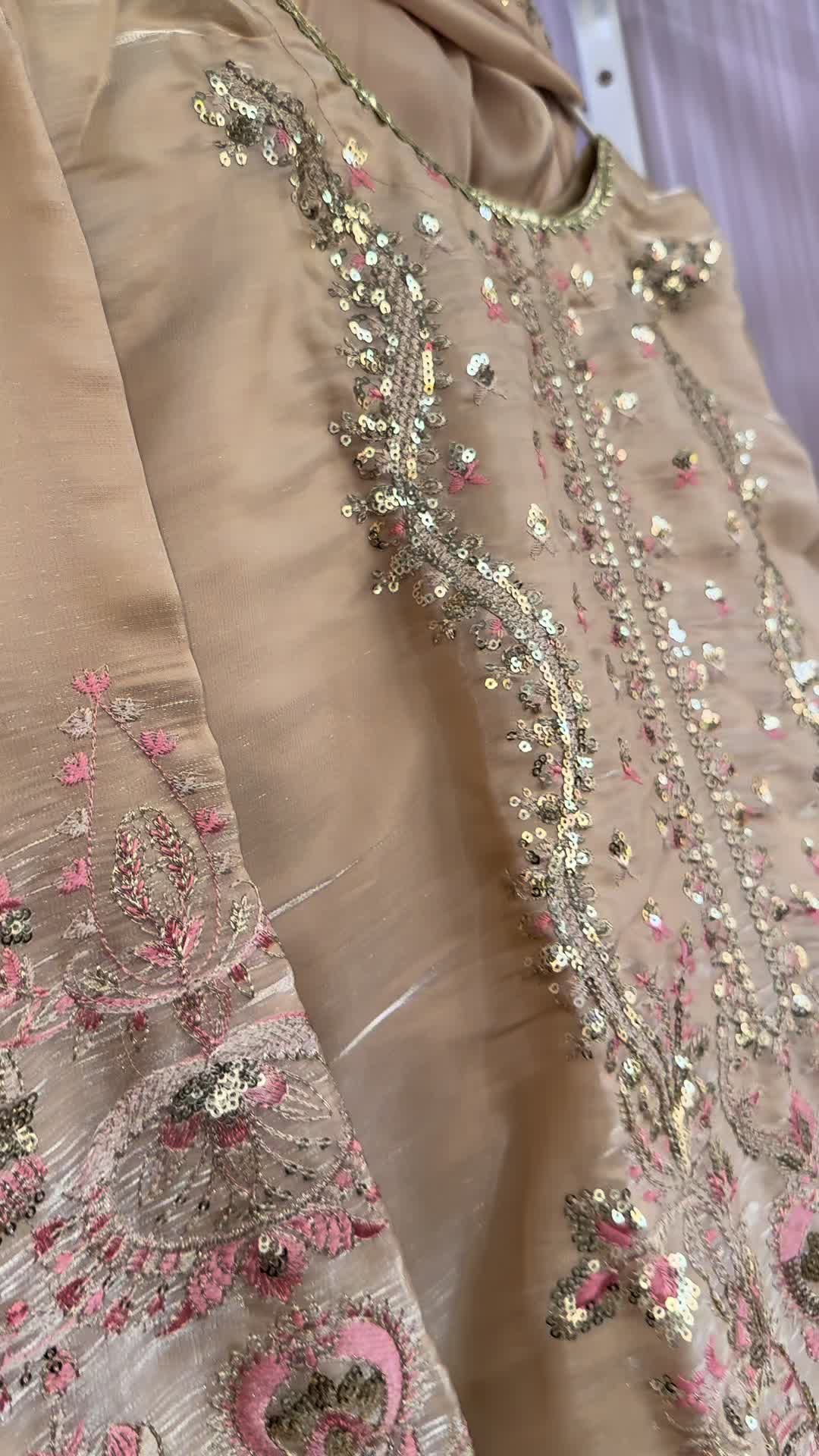@Desiboutique