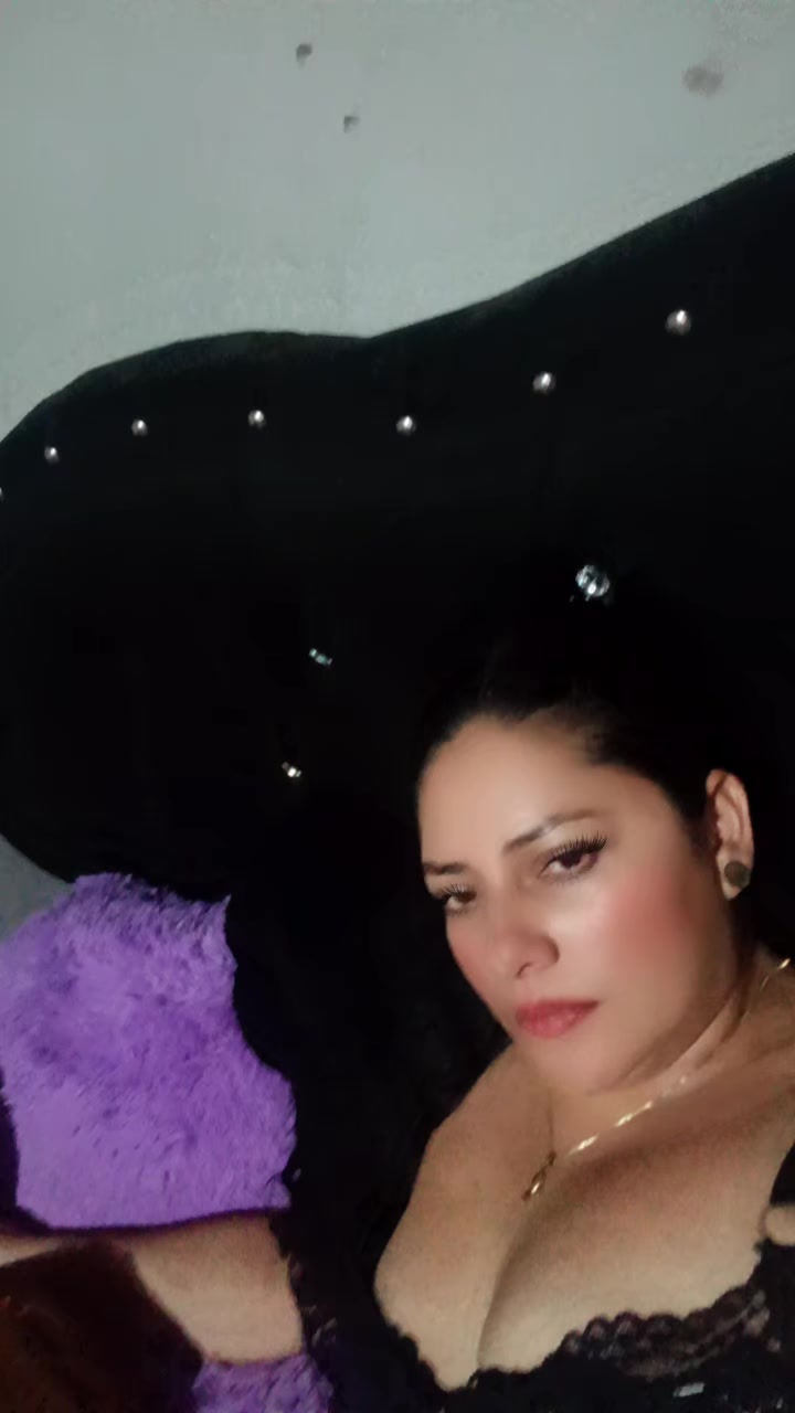 @María