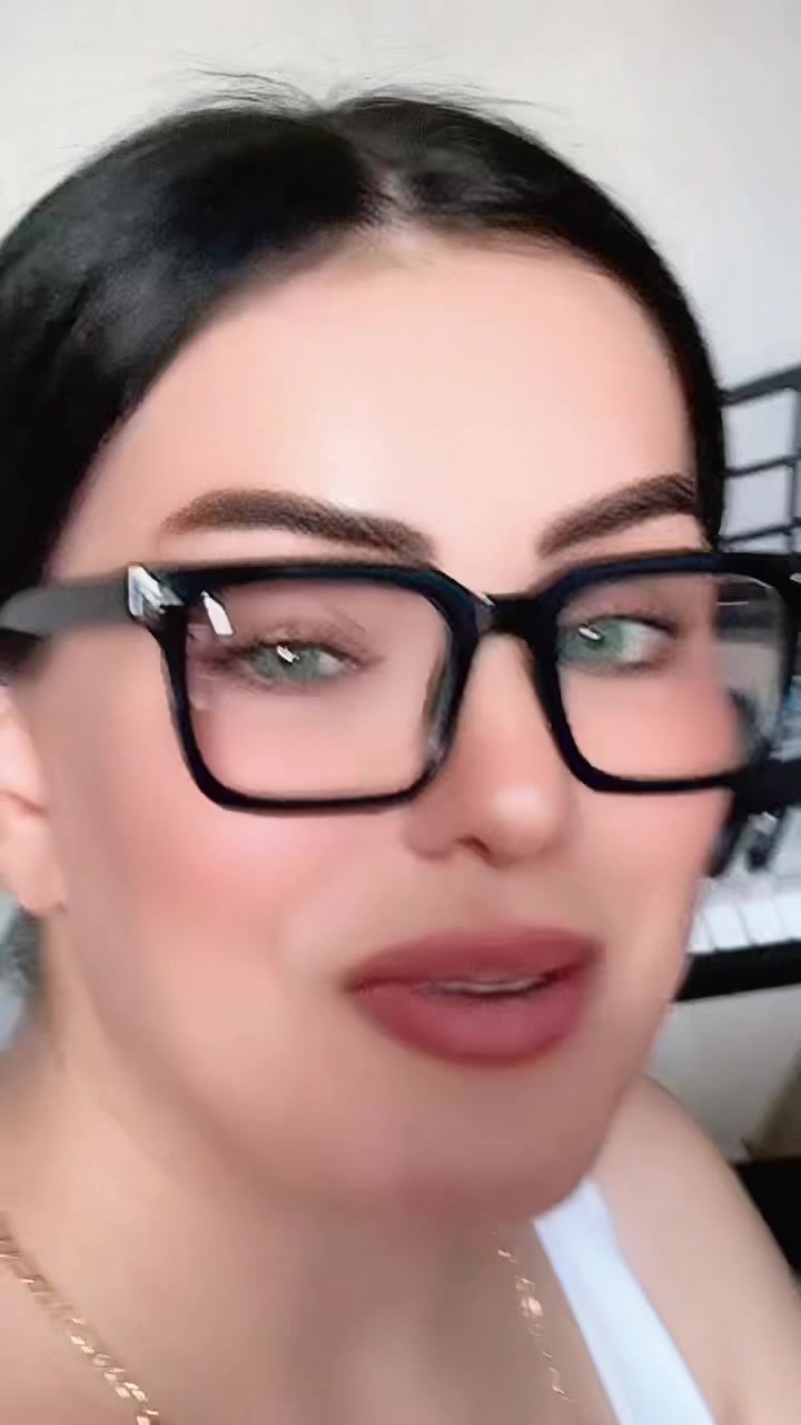 @Mia Mia