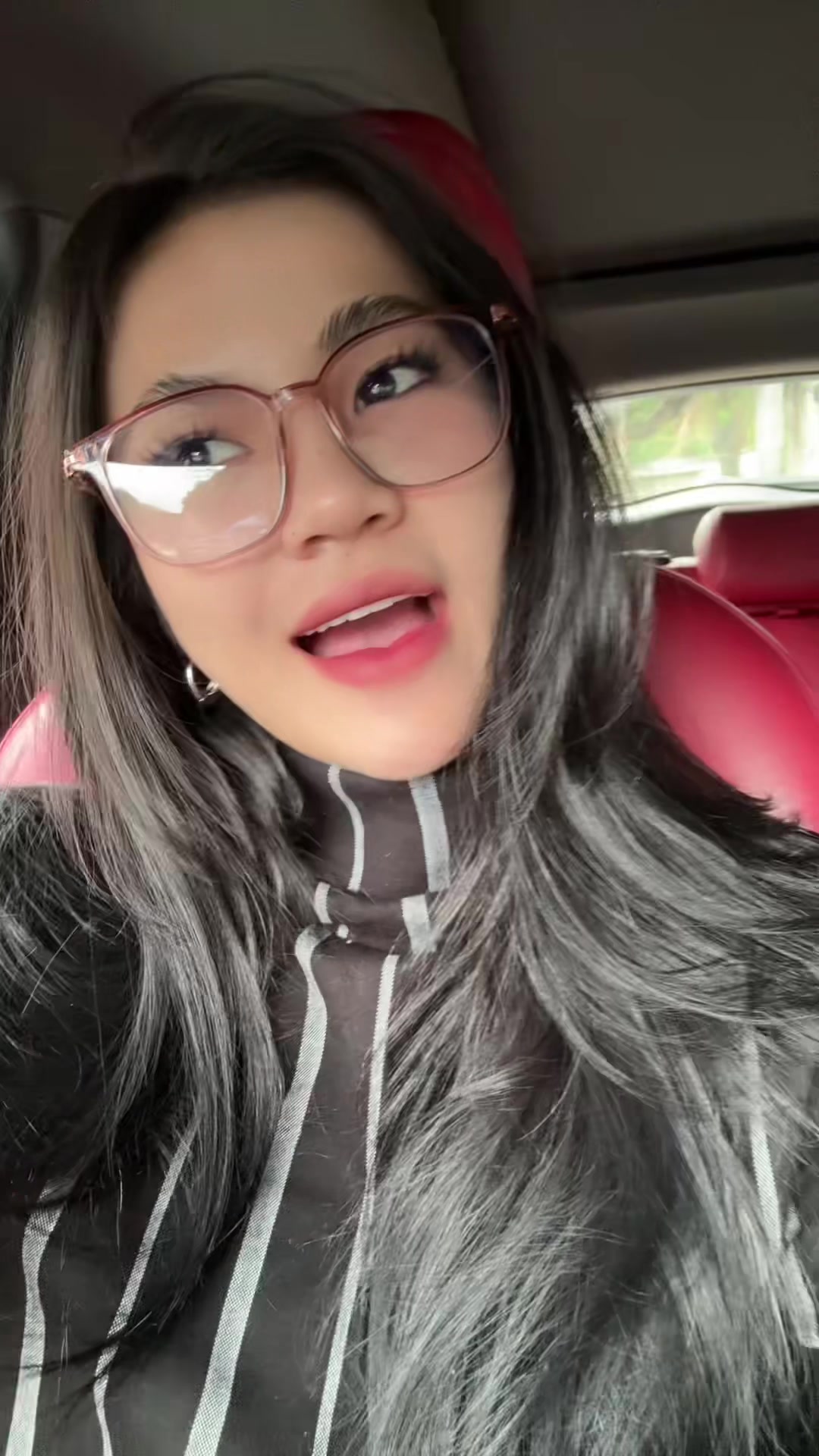 @jessfinn
