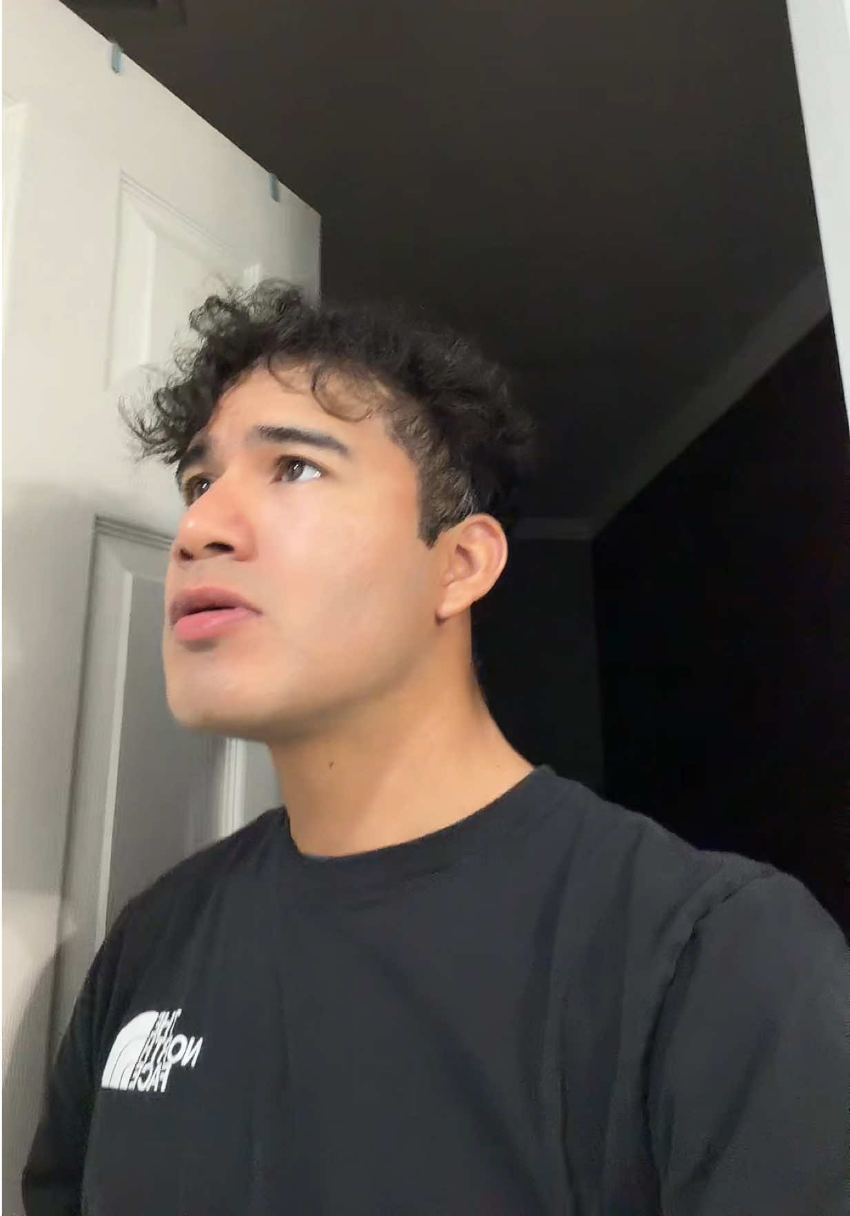 @CoolestdudeED