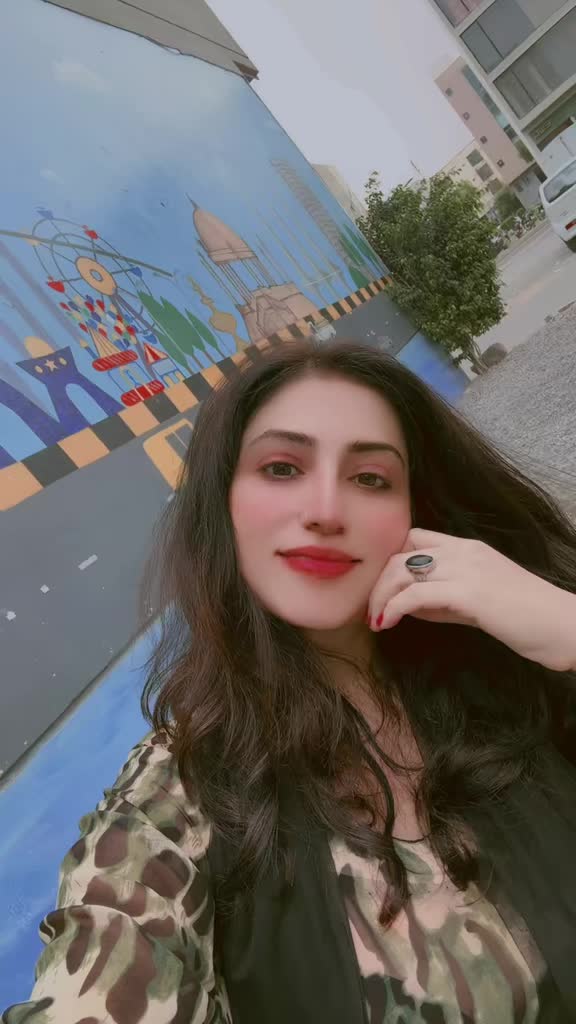 @Mahwish Khan