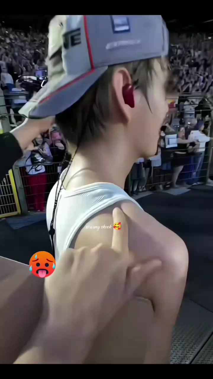 @w army vkook 🥰