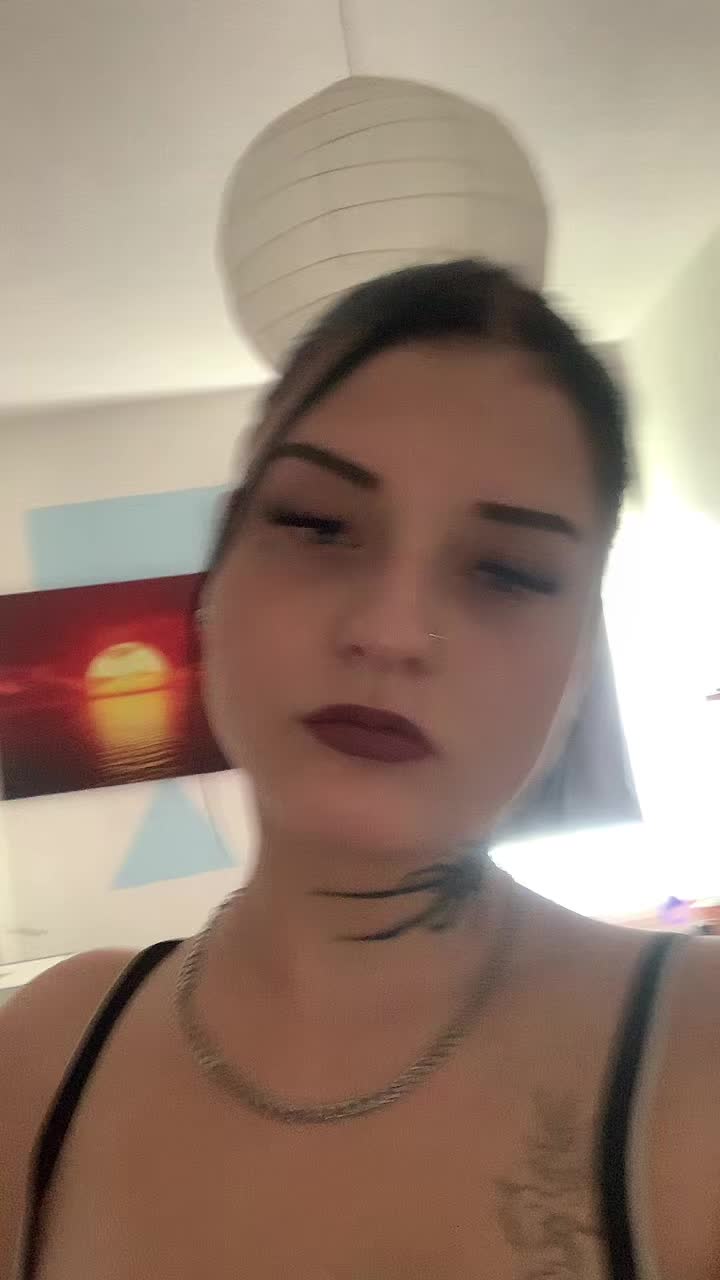 @4emy_evs6