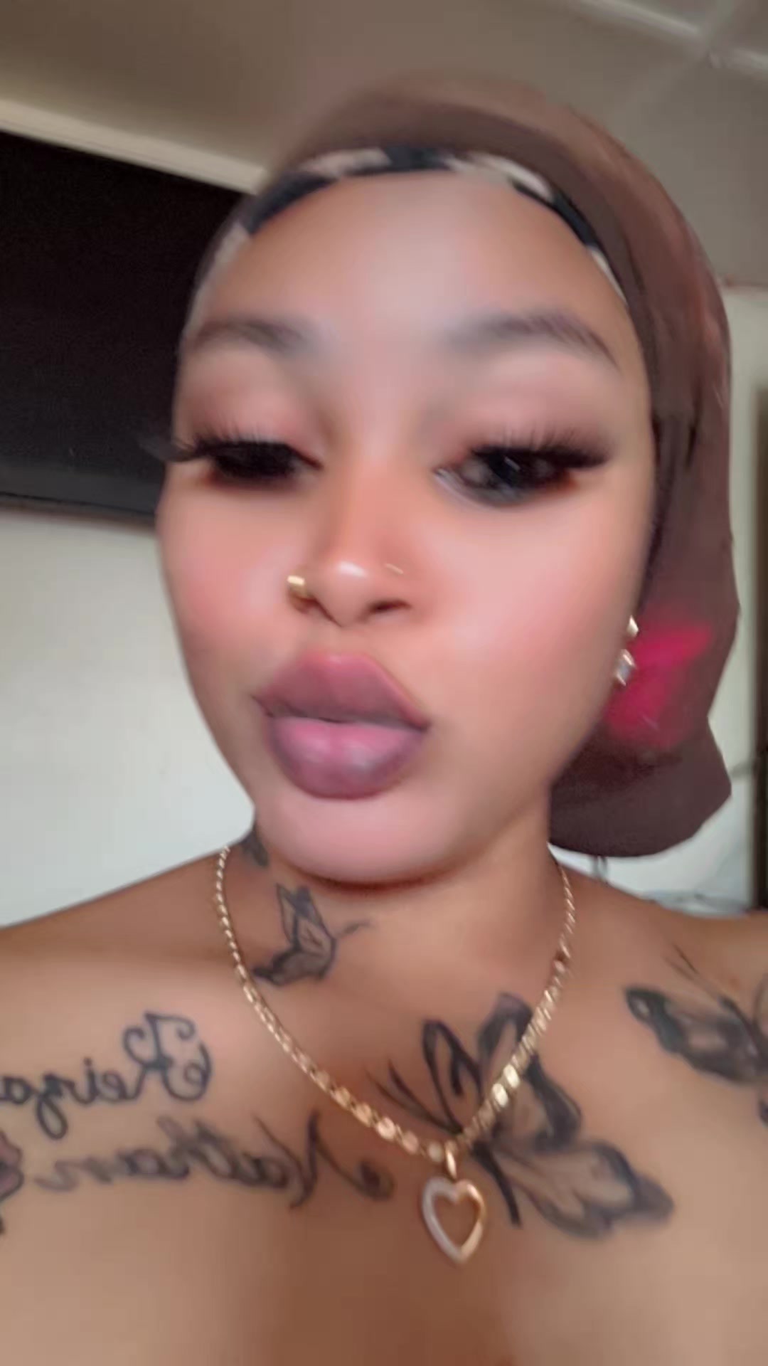 @ABIOLA😍