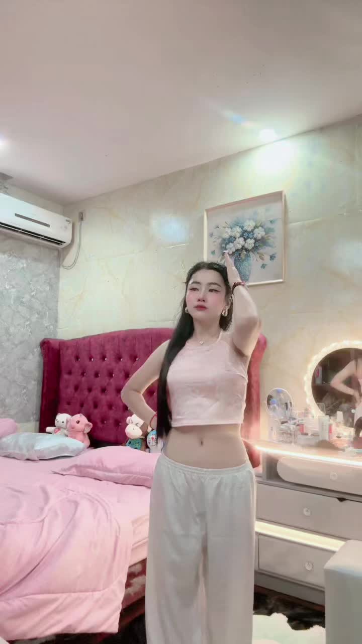 @Kanha Love๐ฐ๐ญ๐จ๐ณ๐ป๐ณActor๐ฌ