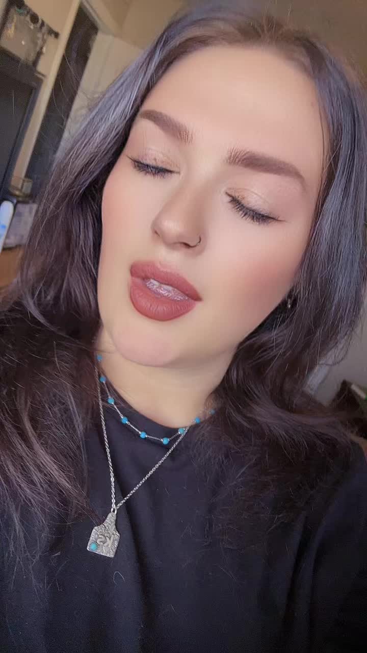 @Khaleesi 💋⚡️