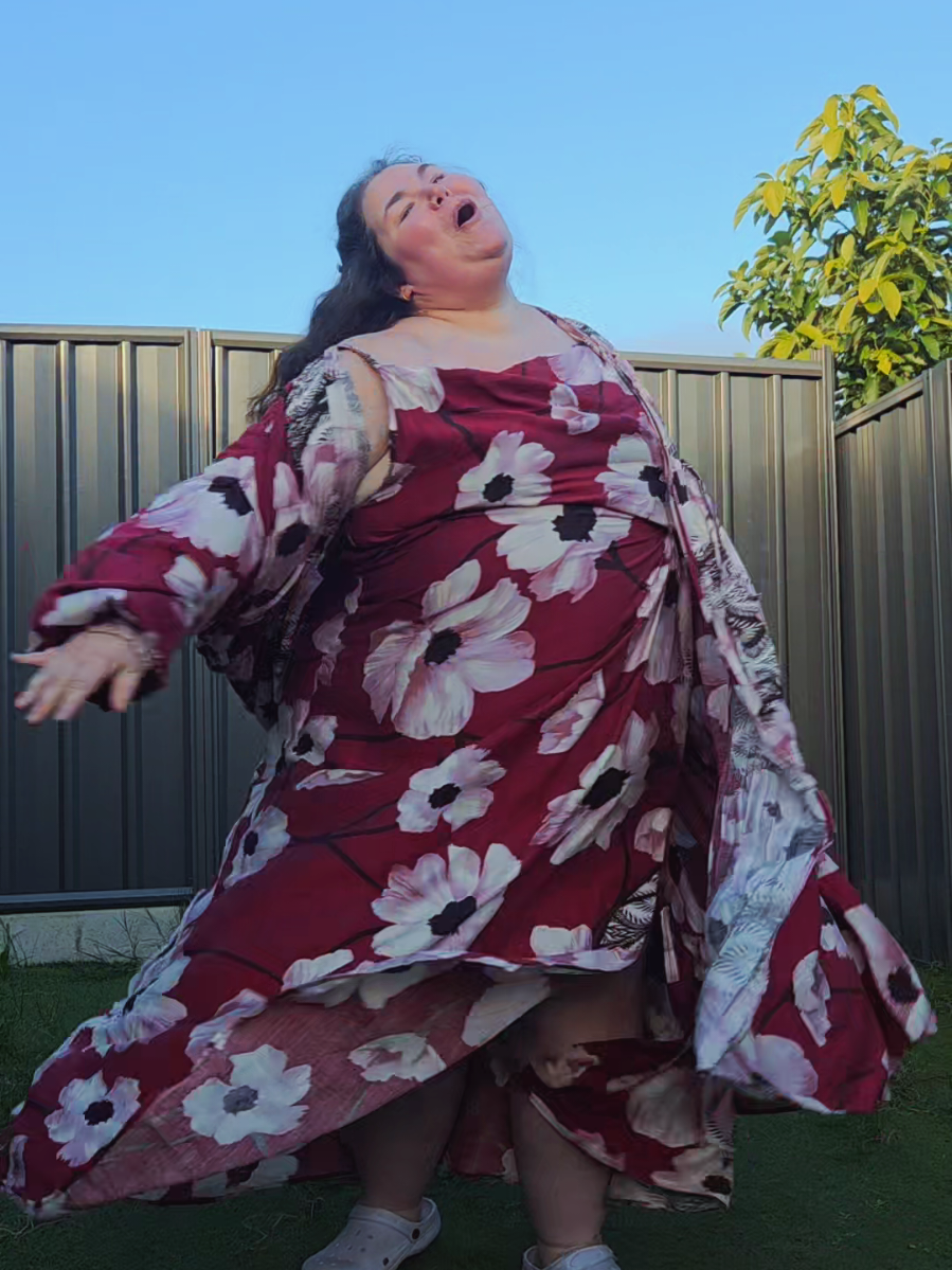 @Dee | Ur Plus Size Bestie 💖✨️