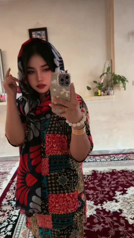 @Goli künstlerin