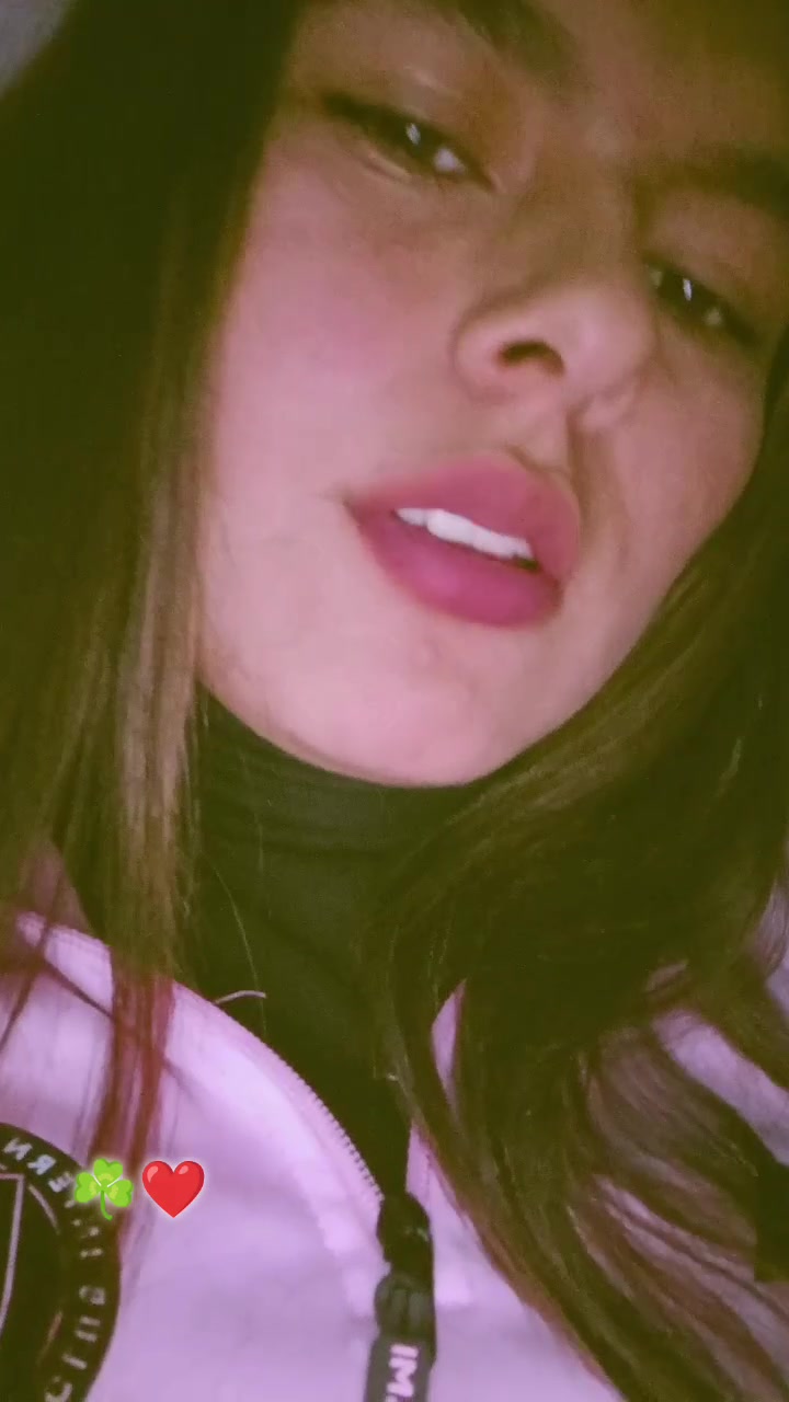 @Valeria 😚 linda