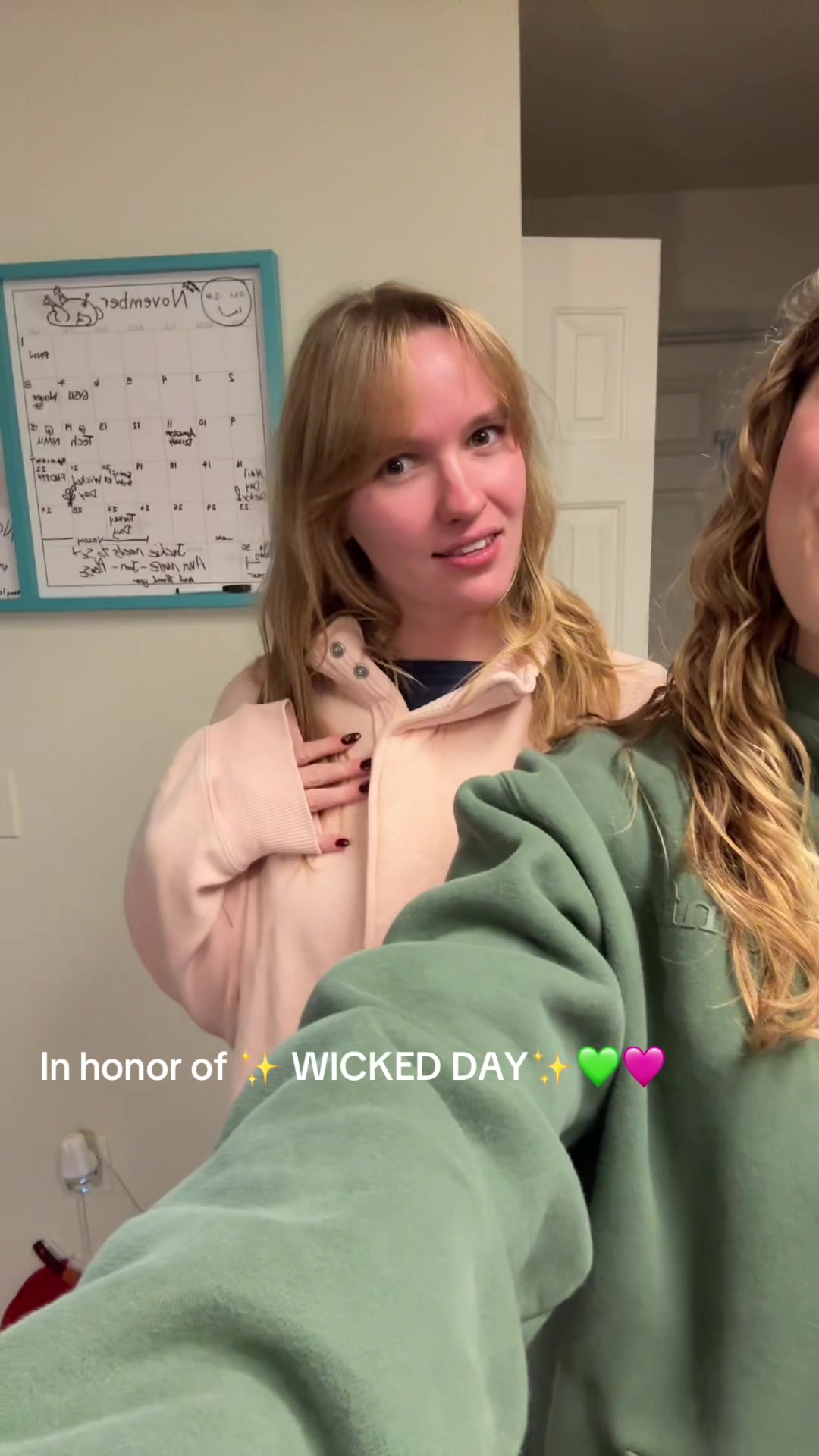@Ava Decker