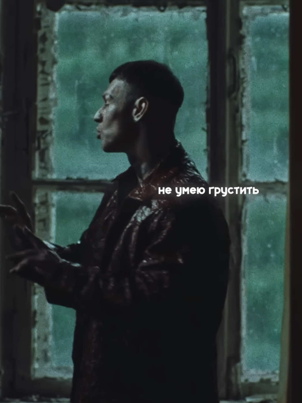 @𝖘𝖎𝖑𝖛𝖊𝖗 𝖘𝖕𝖎𝖉𝖊𝖗 🕷️