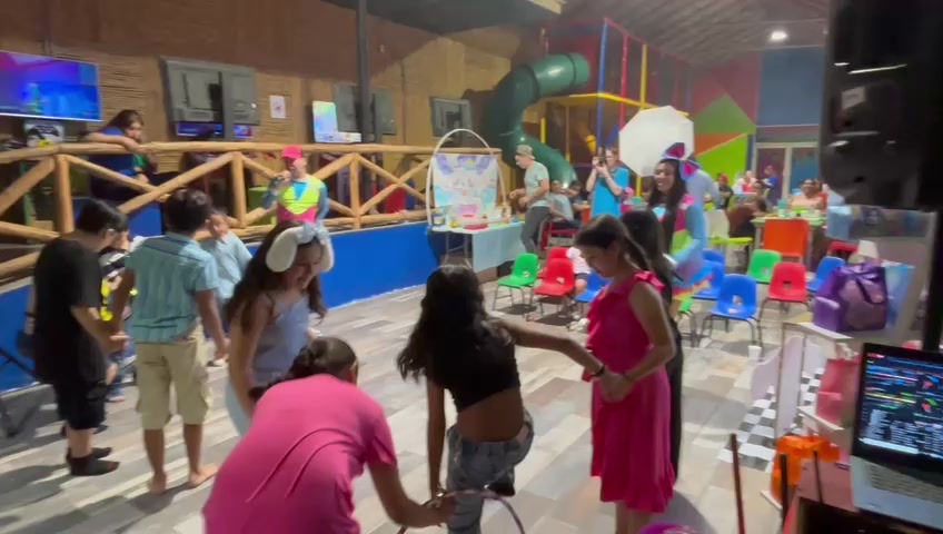 @Chiquilines Producciones