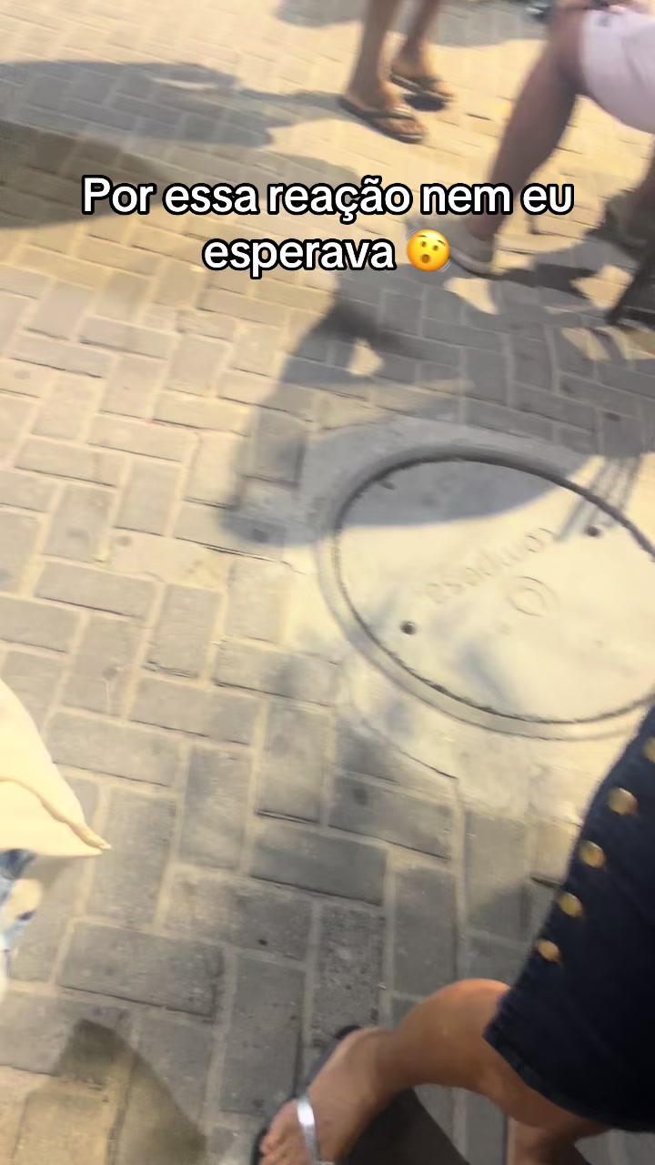 @claudianemarinho03