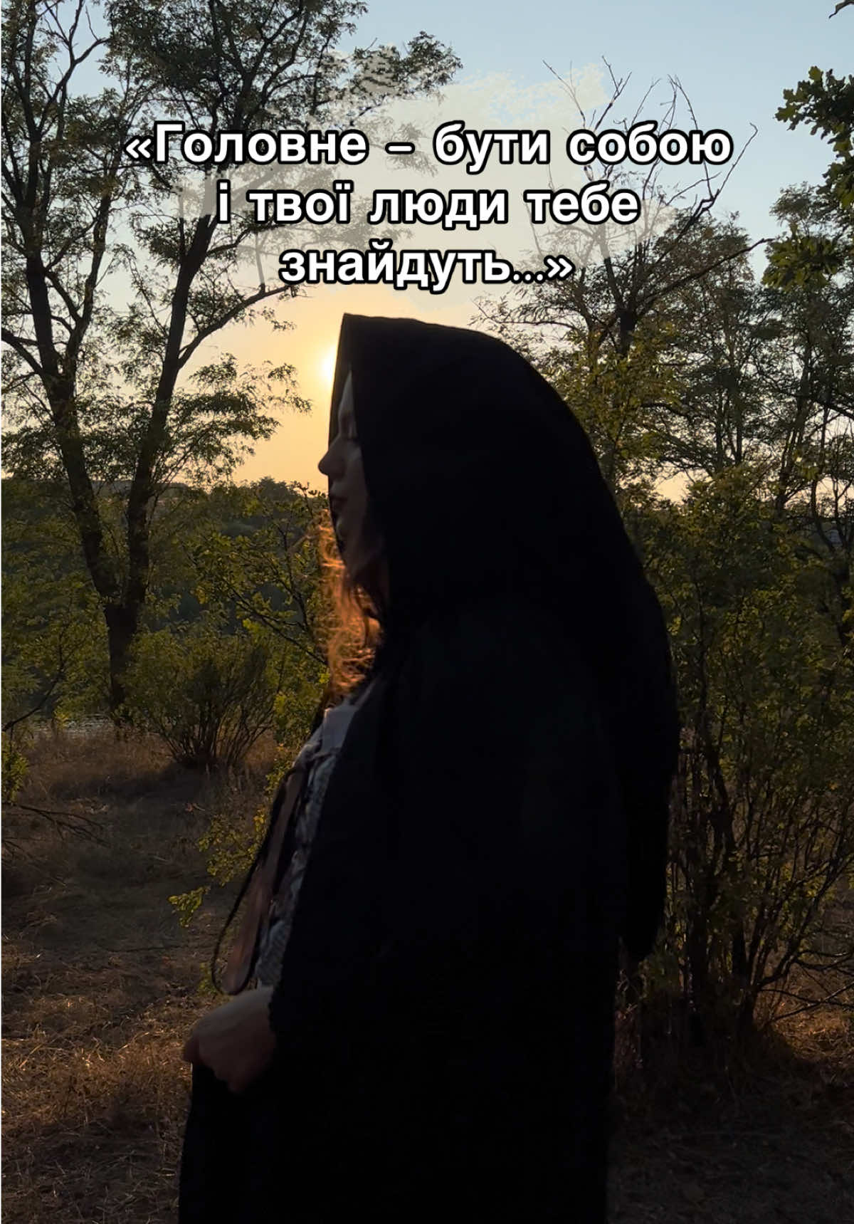 @ВіКЕНТіЯ ЧИТАЄ 📚🐒