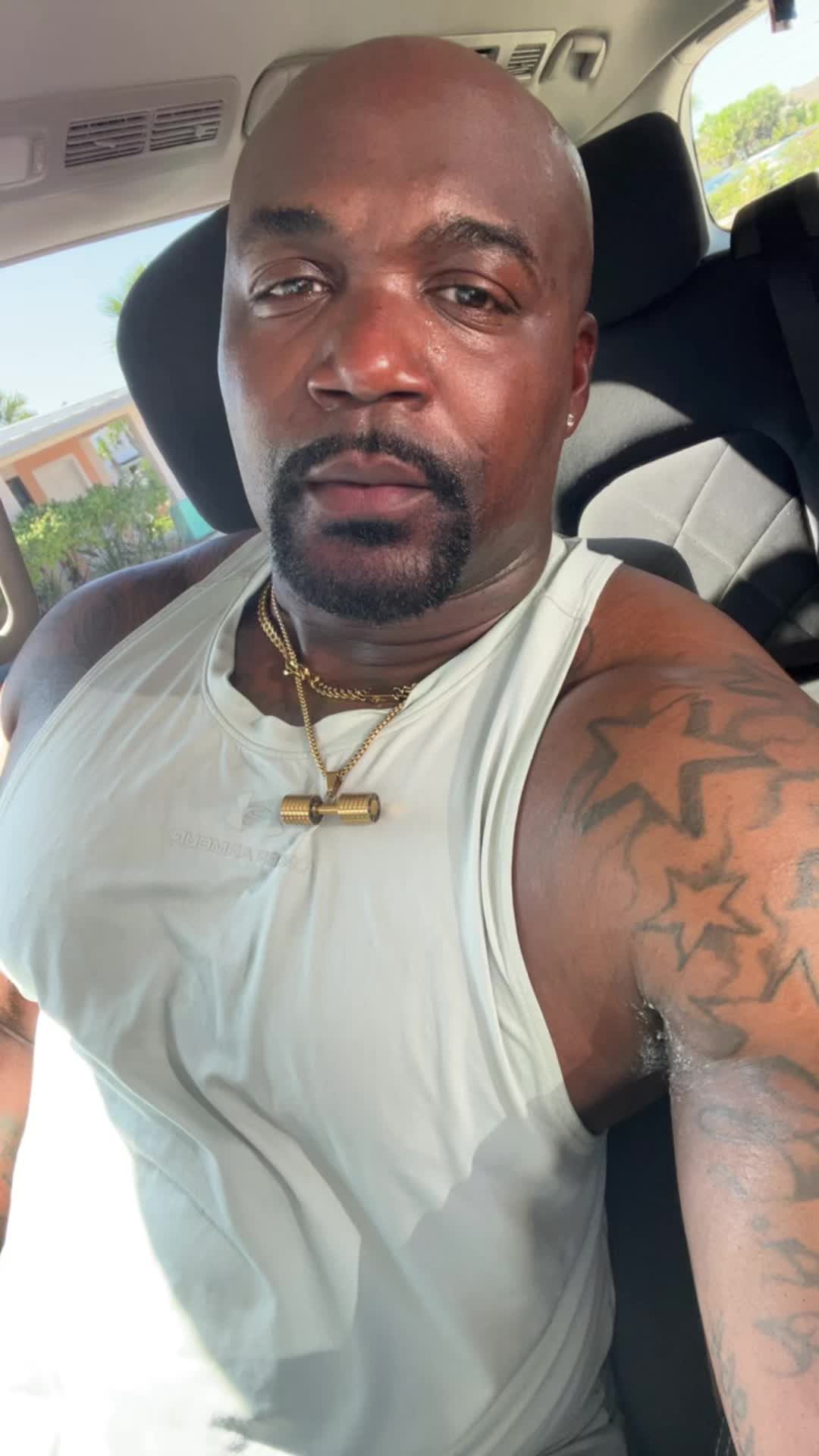 @Black_Superman_BigTL290lbs