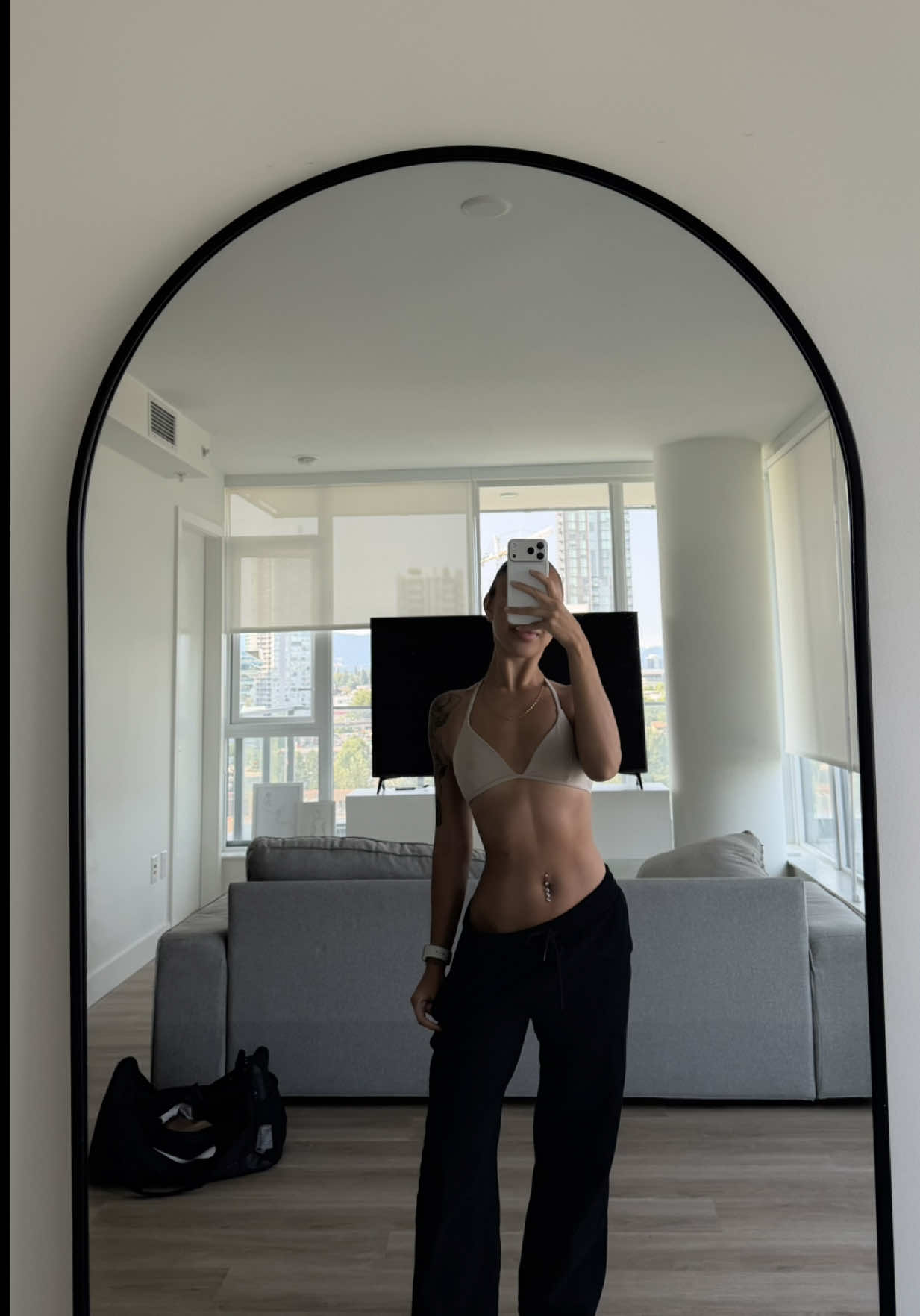 @_nbee