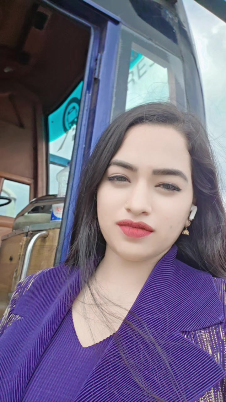 @Hiya