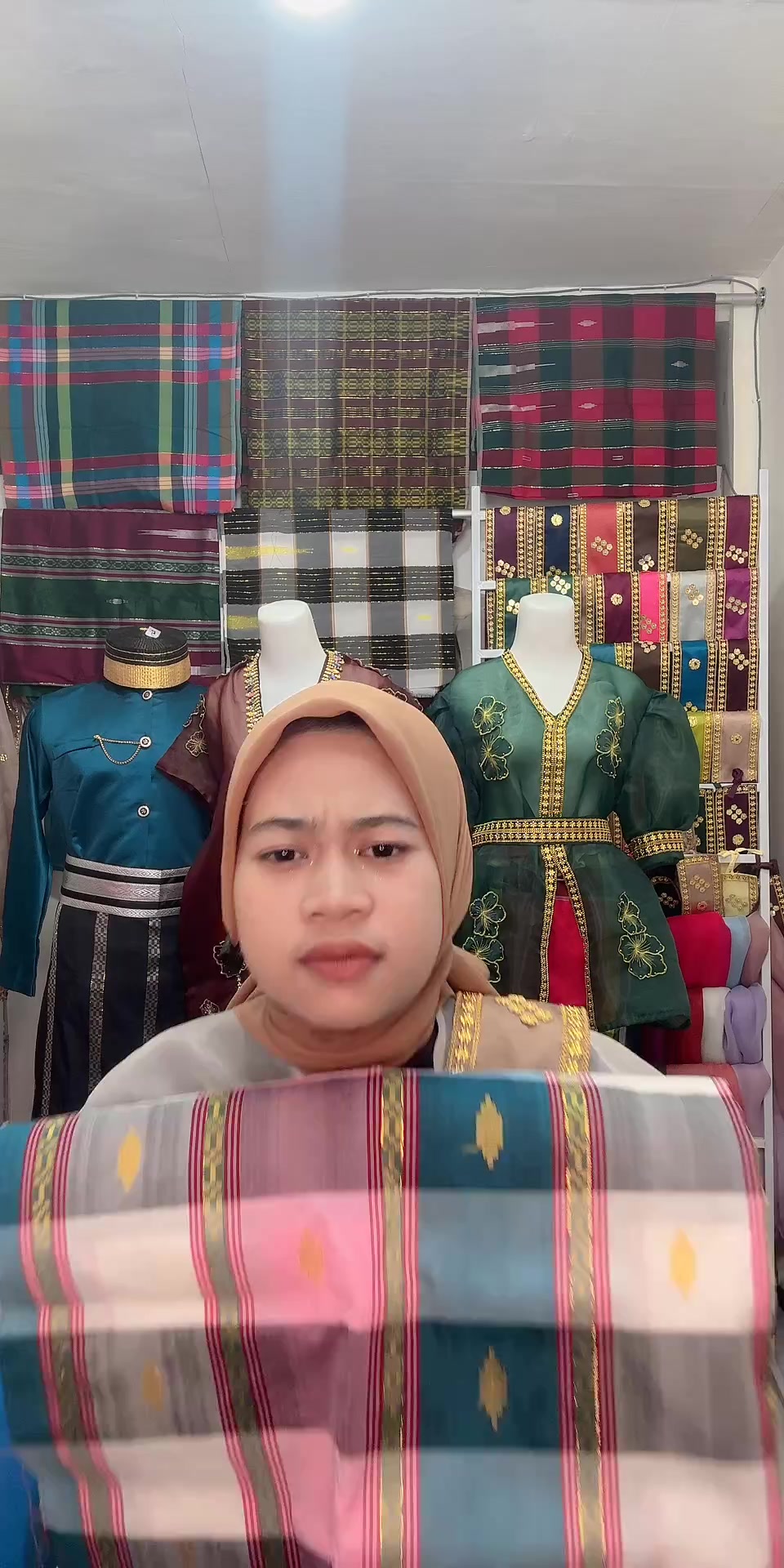 @SINAR SUTRA SENGKANG