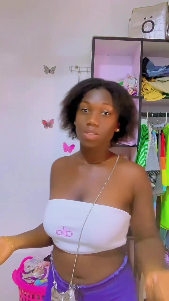 @BabyLast🌚