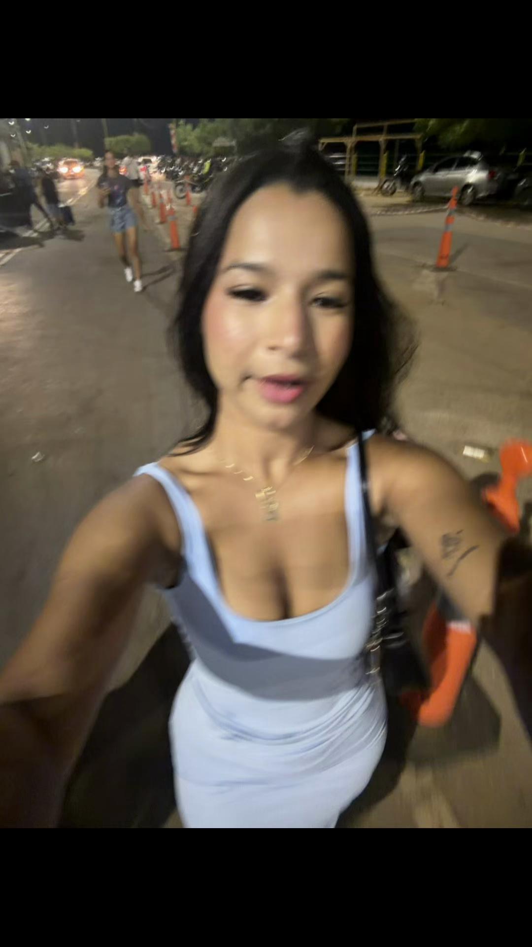 @Monyy_dancar