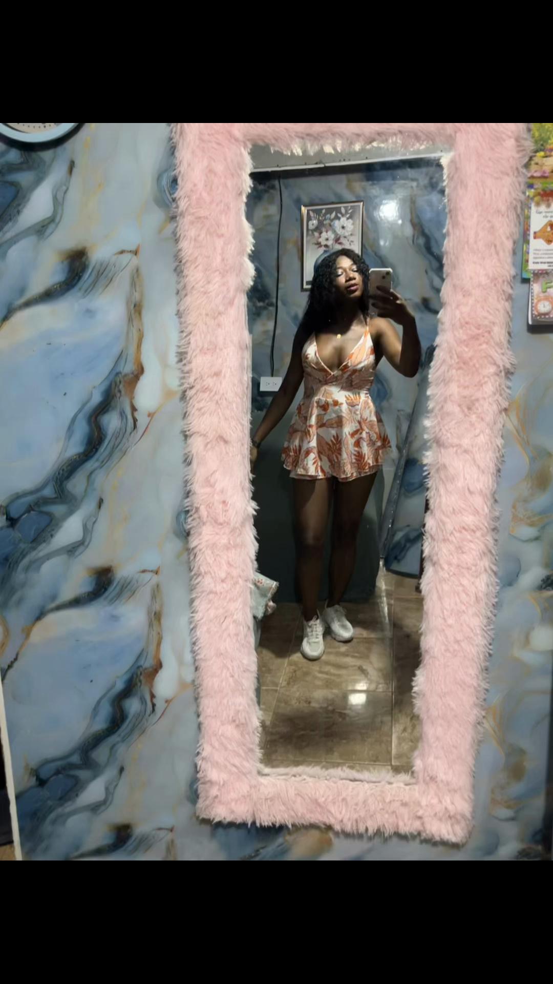@️