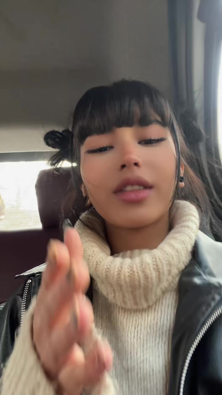 @Mrinna🪭