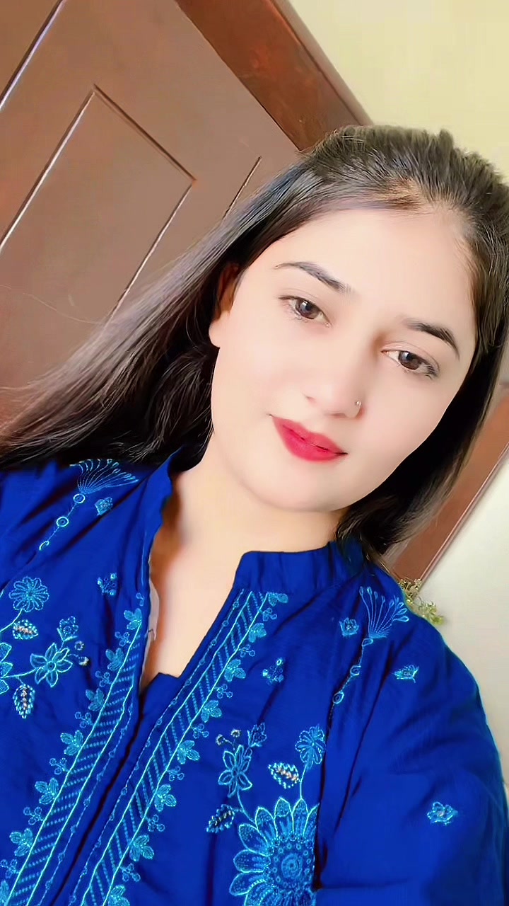 @𝐀𝐟𝐬𝐡𝐚 𝐊𝐡𝐚𝐧